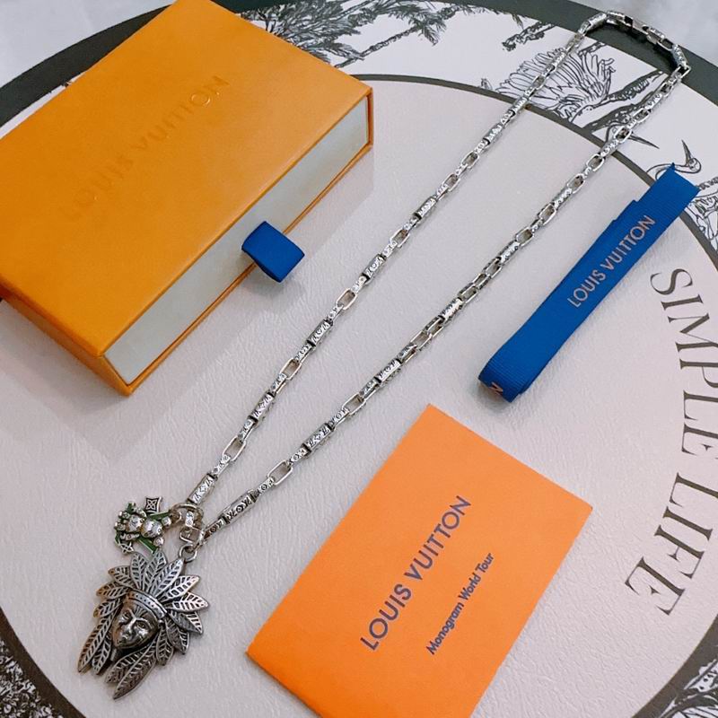 LV Necklace 11yxx115